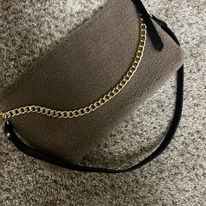 Elegant Taupe faux Sherpa Shoulder Bag with Gold Chain &detachable black strap